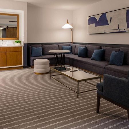 Cambria Hotel Boston Somerville Exteriér fotografie