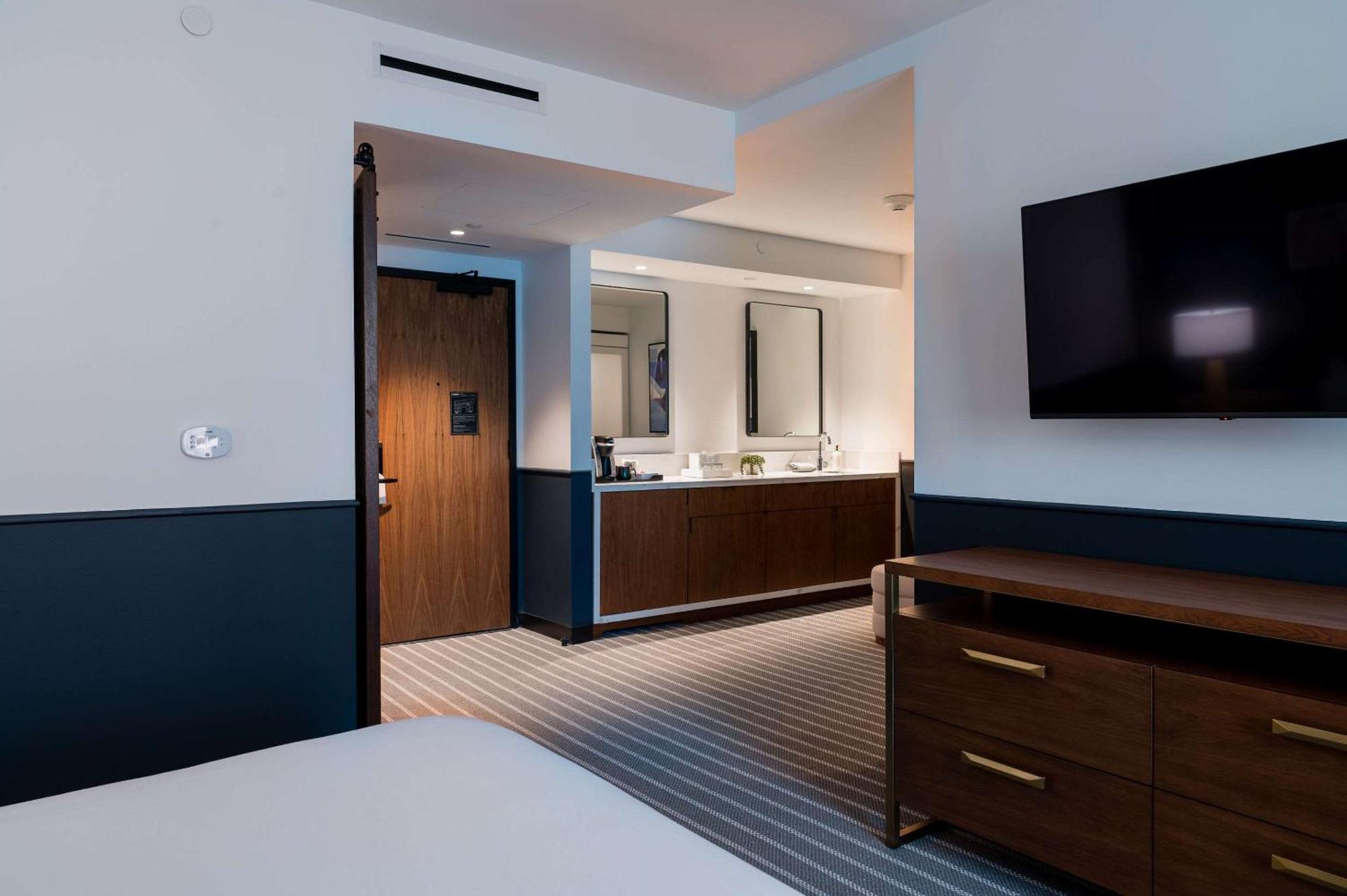 Cambria Hotel Boston Somerville Exteriér fotografie